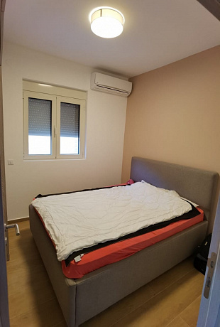 Квартира с одной спальной комнатой и видом на море в Пржно